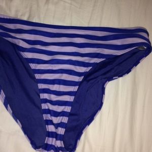 Striped swimsuit bottoms